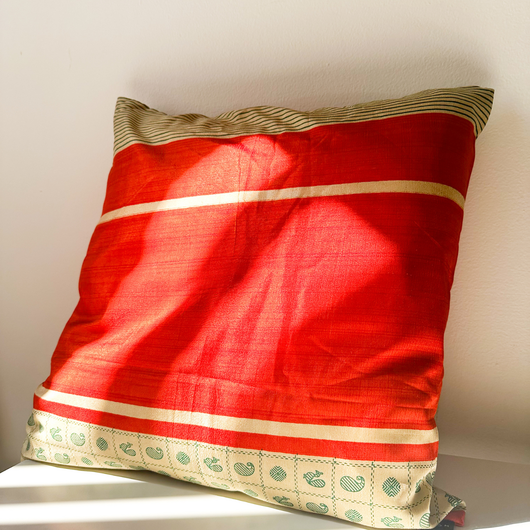 Mor Palu Pillow Cover 18"x18"