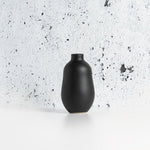 Cargue la imagen en el visor de la galería, Stoneware Vase
