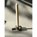 Cargue la imagen en el visor de la galería, The Knot Concrete Candle Holder
